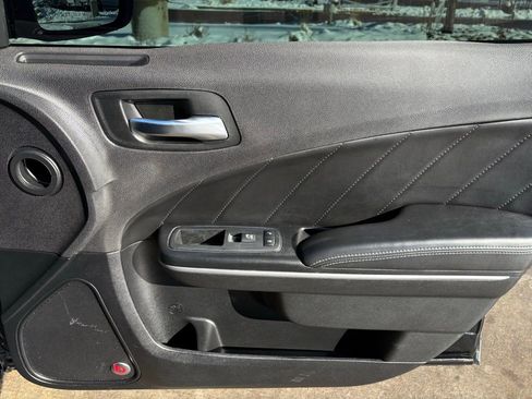 Used 2018 Dodge Charger GT image 34