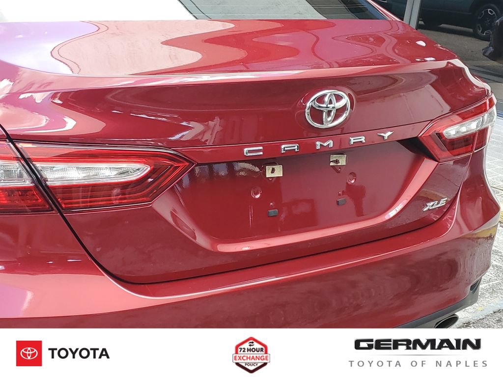 Used 2019 Toyota Camry XLE w/ Navigation Package FWD image 17