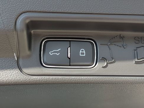 New 2026 Ford Explorer Active image 43