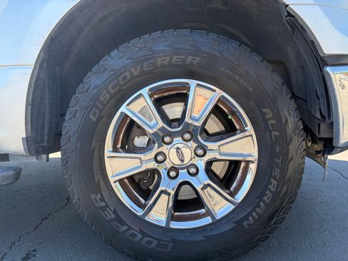 Used 2015 Ford F150 XLT w/ Equipment Group 301A Mid AWD/4WD image 30