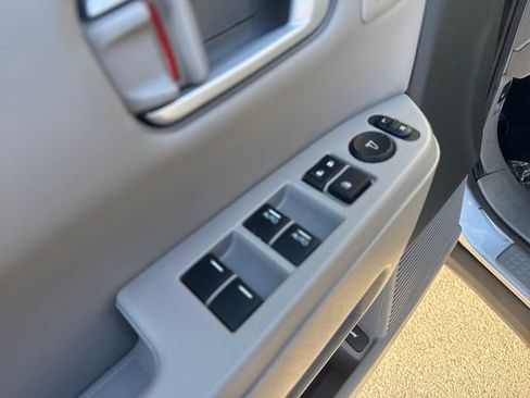 Used 2013 Honda Pilot Touring image 10