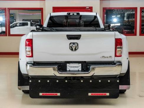Used 2023 RAM 3500 Tradesman image 11