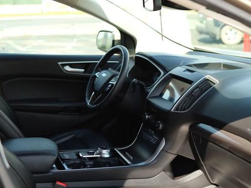 Used 2020 Ford Edge SEL w/ Cold Weather Package AWD/4WD image 37