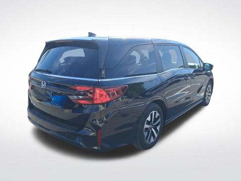 Certified 2025 Honda Odyssey EX-L image 7