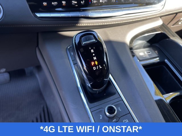 Used 2024 Cadillac Escalade Sport w/ Touring Package AWD/4WD image 17