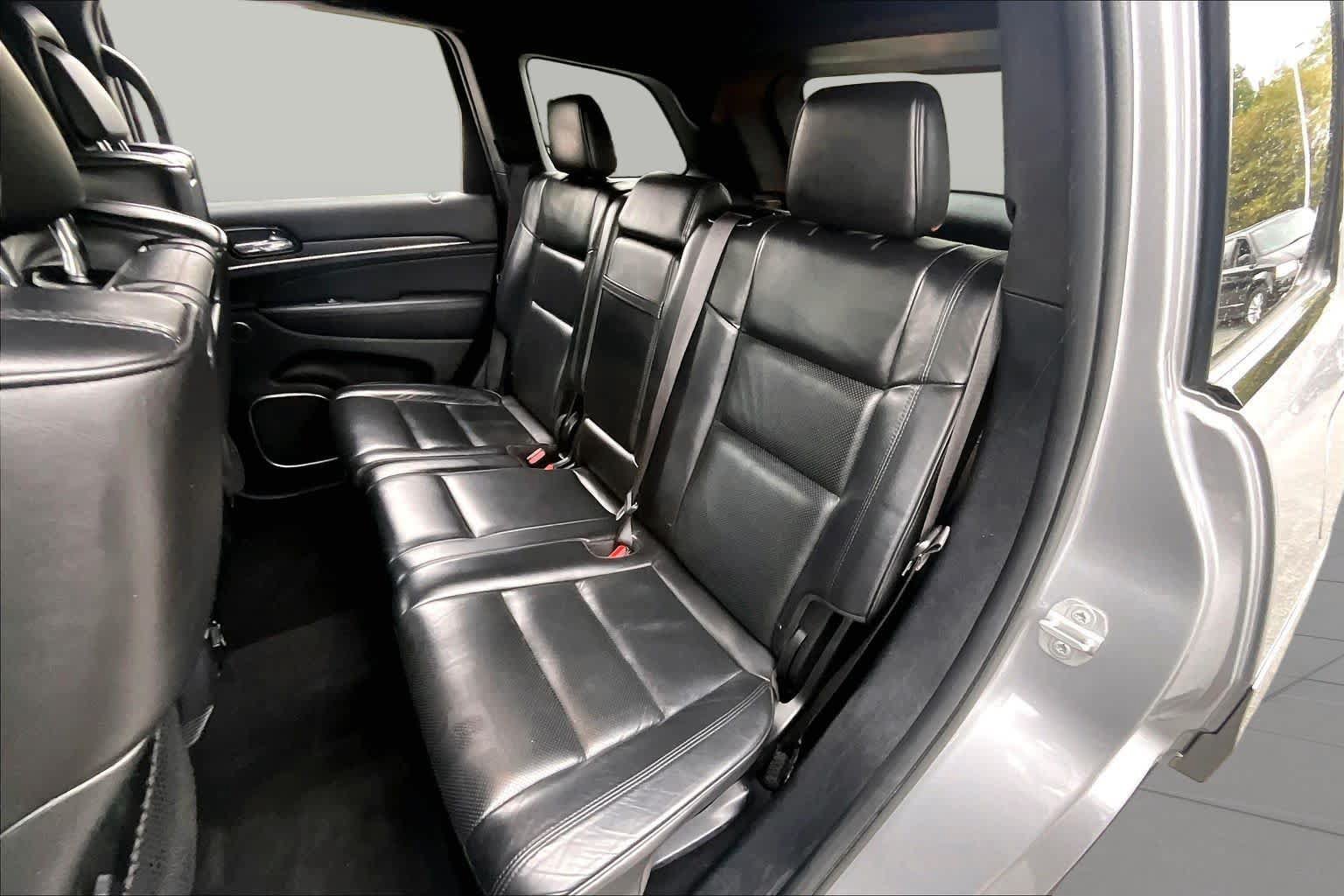 Used 2020 Jeep Grand Cherokee High Altitude AWD/4WD image 19