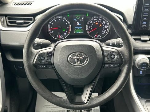 Used 2021 Toyota RAV4 XLE AWD/4WD image 55