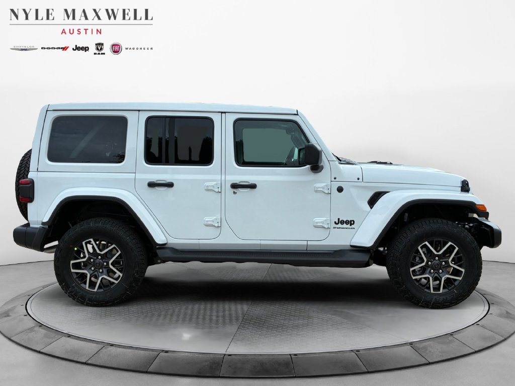 New 2027 Jeep Wrangler Unlimited Sahara AWD/4WD image 17