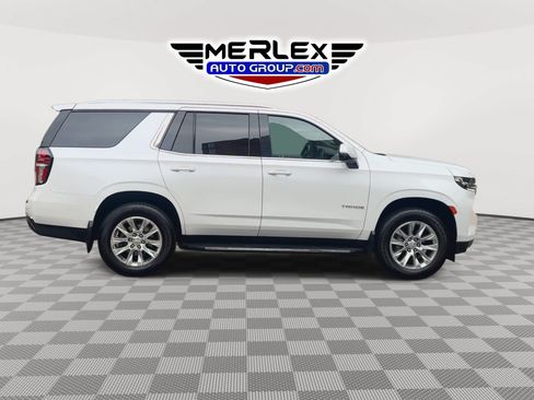 Used 2022 Chevrolet Tahoe LT w/ LT Signature Package AWD/4WD image 9