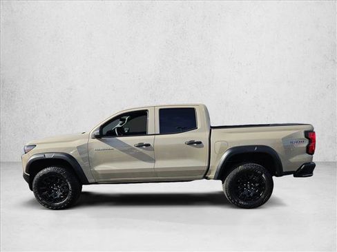 Used 2024 Chevrolet Colorado Trail Boss image 8