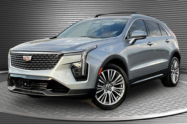 Certified 2024 Cadillac XT4 Premium Luxury w/ Technology Package FWD image 1