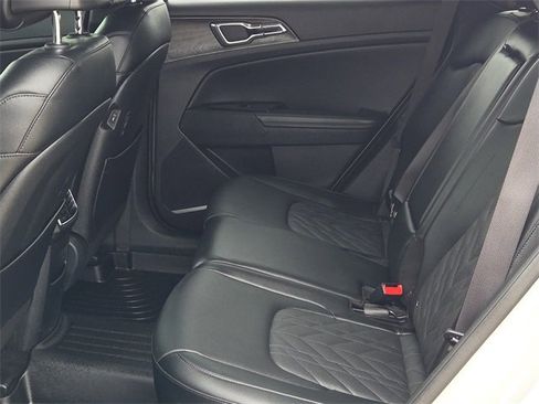 Used 2024 Kia Sportage X-Line w/ X-Line Premium Package image 16
