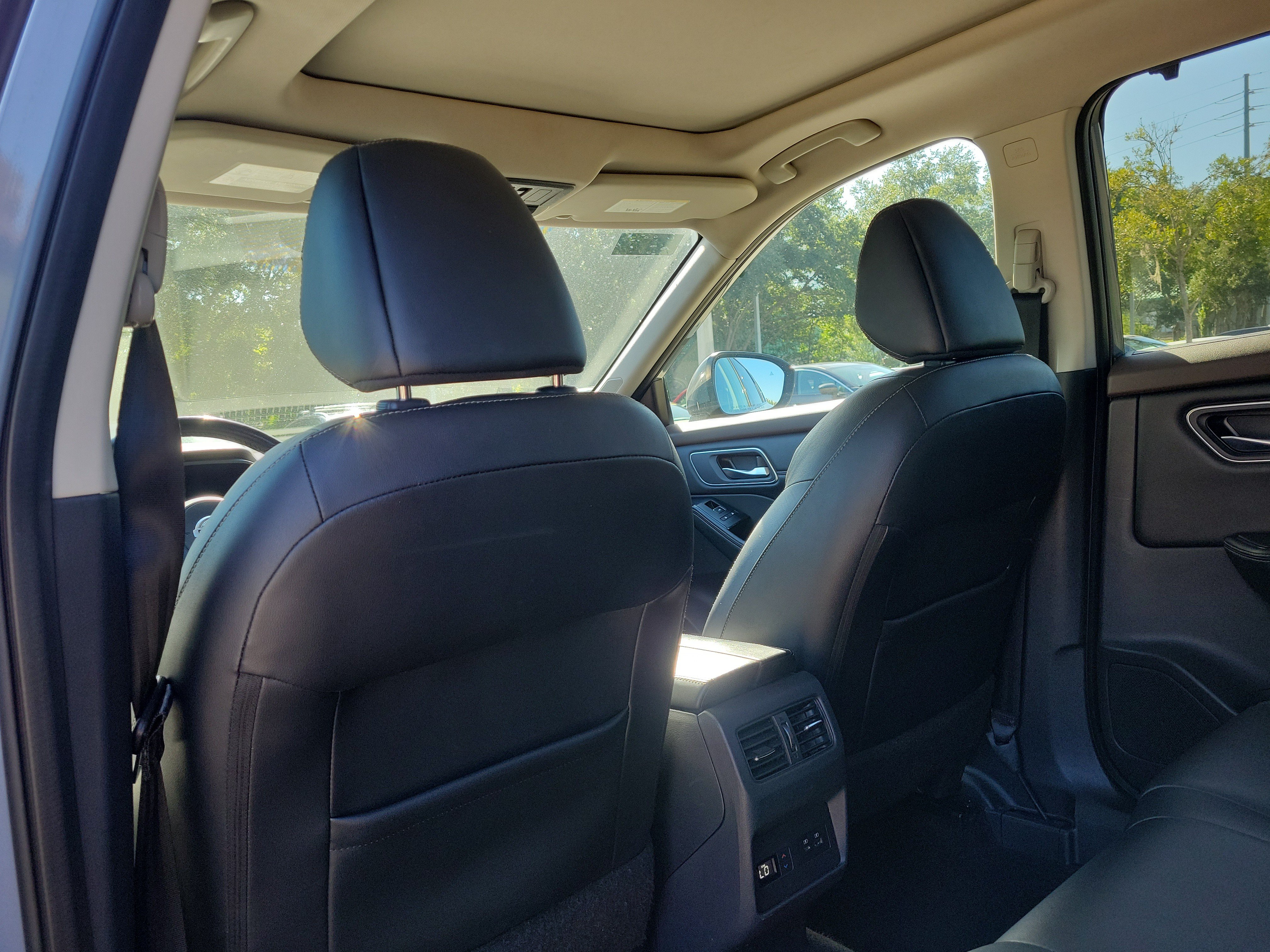 Certified 2021 Nissan Rogue SL w/ Premium Package FWD image 19