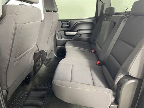 Used 2018 Chevrolet Silverado 1500 LT w/ LT Eassist Package image 15