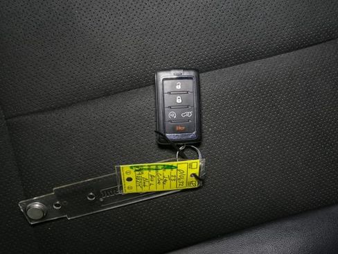 Used 2023 Jeep Grand Cherokee L Laredo AWD/4WD image 41