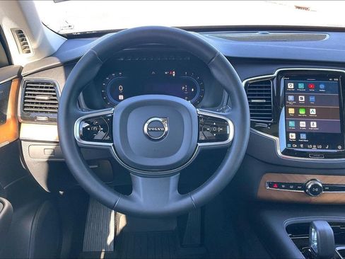Used 2023 Volvo XC90 B6 Plus AWD/4WD image 5