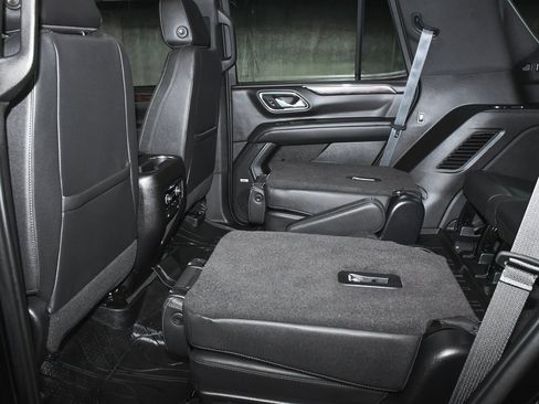 Used 2023 Chevrolet Tahoe Z71 w/ Z71 Off-Road Package image 55