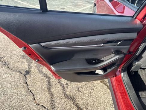 Used 2025 MAZDA MAZDA3 s image 20