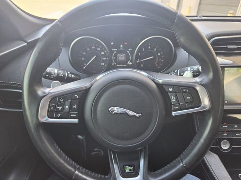 Used 2018 Jaguar F-PACE R-Sport AWD/4WD image 26