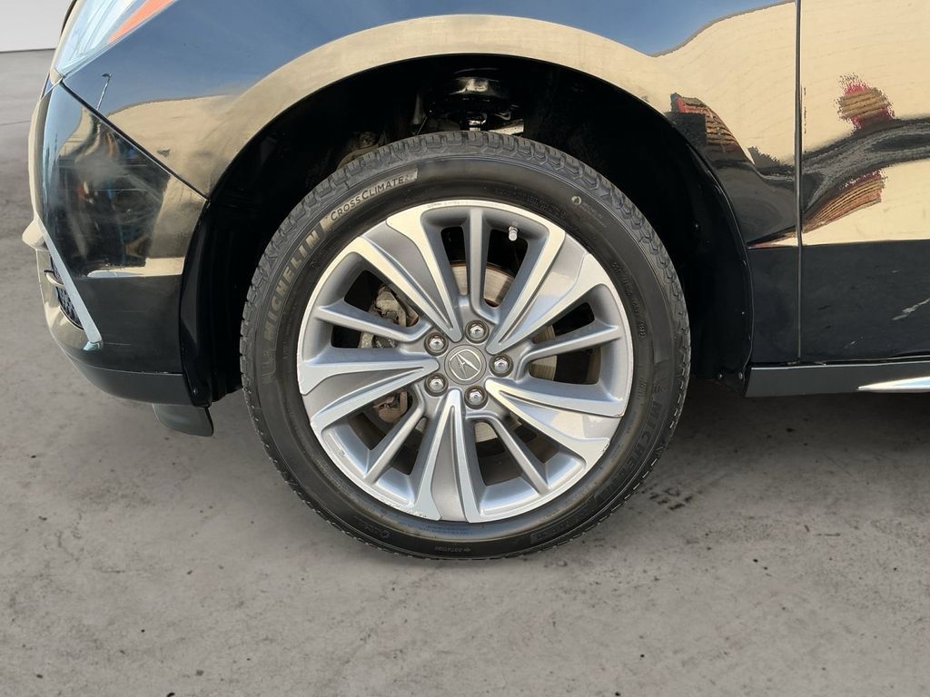 Used 2017 Acura MDX w/ Technology Package AWD/4WD image 9