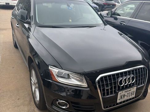 Used 2017 Audi Q5 2.0T Premium Plus w/ Technology Package image 2