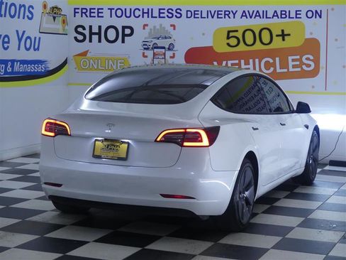 Used 2022 Tesla Model 3 RWD image 7