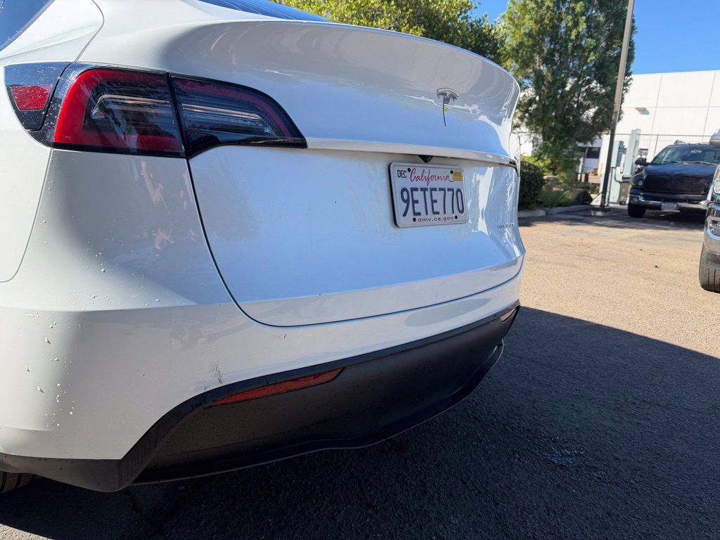 Used 2023 Tesla Model Y Long Range AWD/4WD image 11