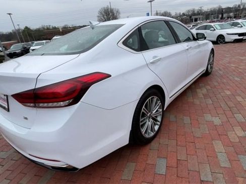 Used 2018 Genesis G80 3.8 image 9