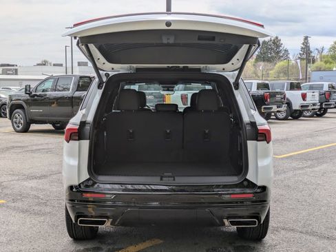 New 2026 Buick Enclave Sport Touring w/ Power Package AWD/4WD image 34