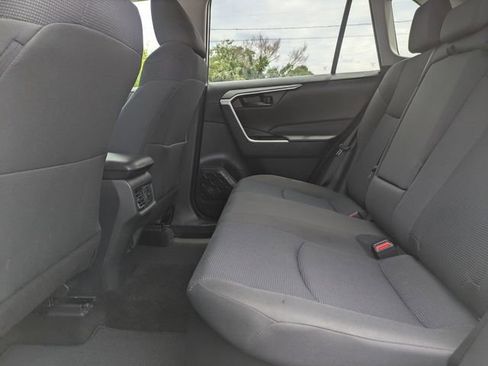 Used 2025 Toyota RAV4 LE AWD/4WD image 14