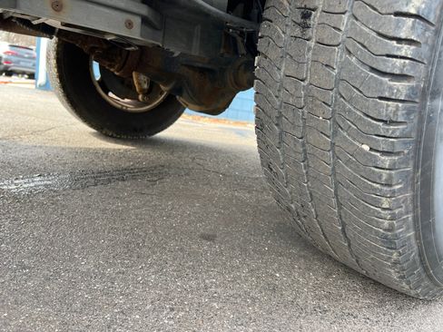 Used 2016 Ford F250 XLT w/ XLT Value Package image 13