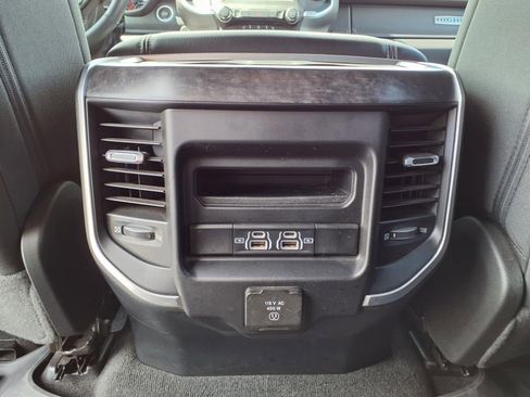 Used 2022 RAM 1500 Big Horn image 25