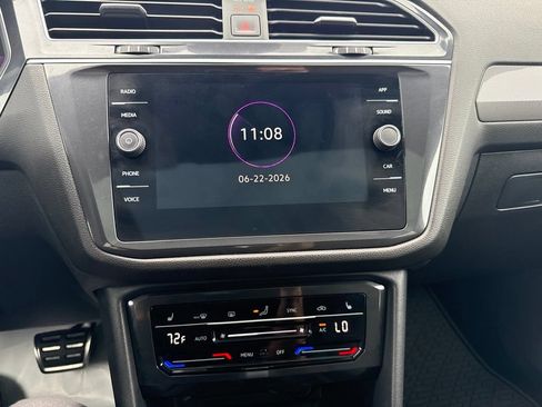 Used 2024 Volkswagen Tiguan SE R-Line AWD/4WD image 14