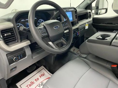 New 2025 Ford F350 XL w/ XL Chrome Package image 15