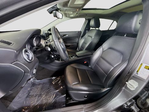 Used 2015 Mercedes-Benz GLA 250 image 22