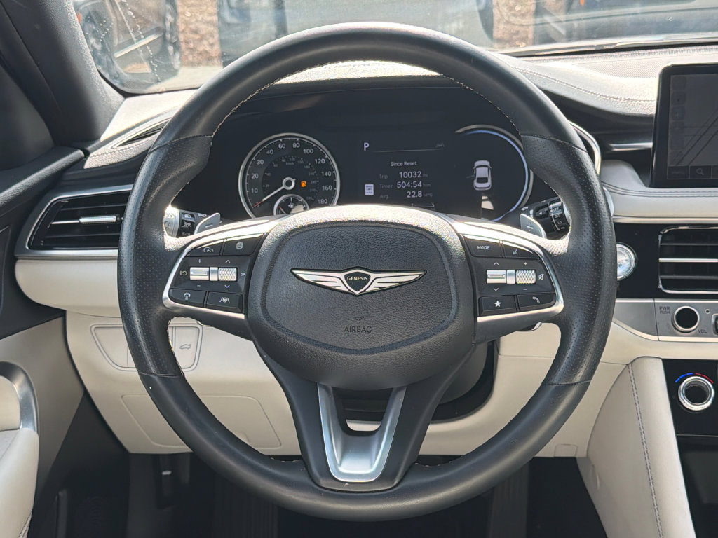 Used 2025 Genesis G70 2.5T RWD image 23