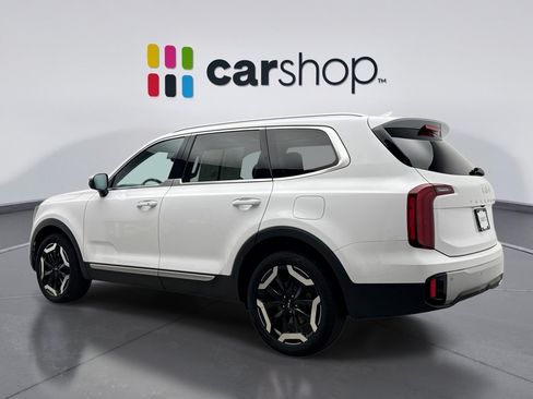 Used 2023 Kia Telluride S w/ S Sunroof Package AWD/4WD image 3