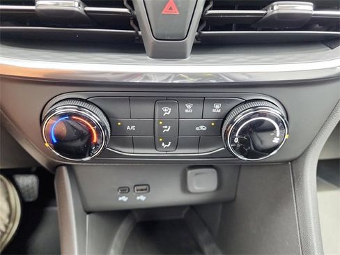 New 2026 Buick Encore GX Preferred image 21