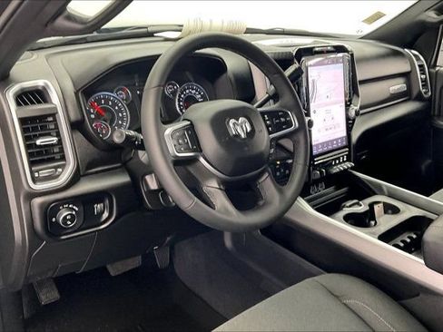 Used 2025 RAM 2500 Big Horn AWD/4WD image 14