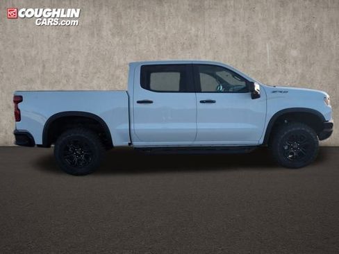 New 2025 Chevrolet Silverado 1500 ZR2 w/ Technology Package image 8