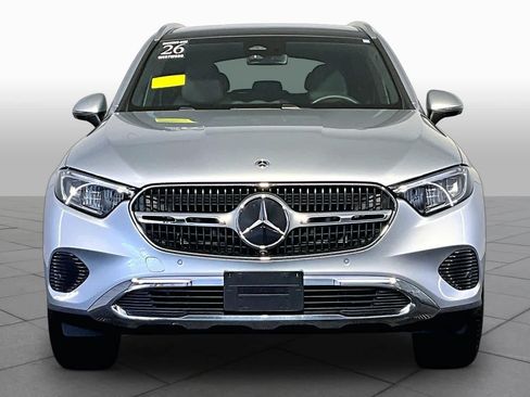 Used 2026 Mercedes-Benz GLC 300 4MATIC image 4