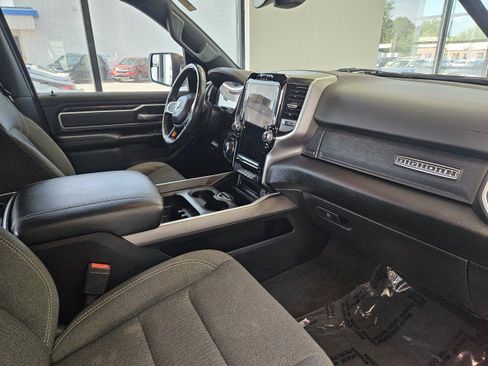 Used 2020 RAM 1500 Big Horn AWD/4WD image 12