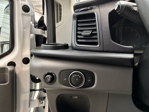 Used 2020 Ford Transit 150 XL image 16