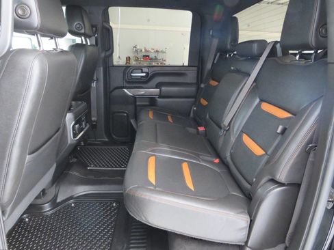 Used 2023 GMC Sierra 2500 AT4 w/ Gooseneck/5TH Wheel Package image 15