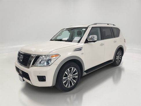 Used 2020 Nissan Armada SL w/ Premium Package image 3