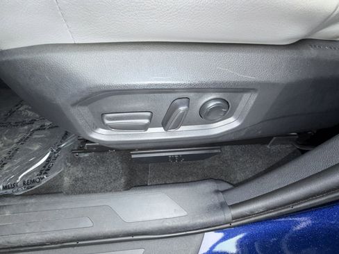 Used 2022 Toyota Tundra Limited w/ TRD Off-Road Package image 14