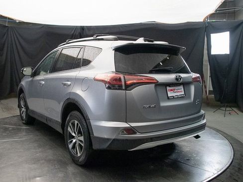 Used 2016 Toyota RAV4 XLE image 10