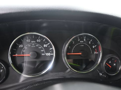 Used 2018 Jeep Wrangler Unlimited Sport S AWD/4WD image 15