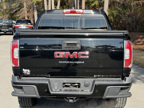 Certified 2022 GMC Canyon Elevation w/ Elevation Premium Package image 9