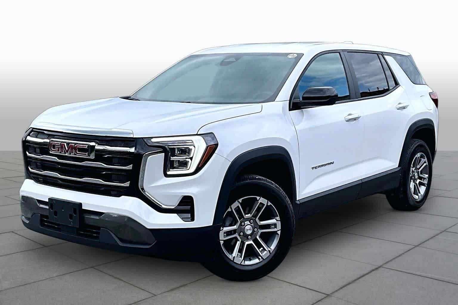 Used 2026 GMC Terrain Elevation AWD/4WD image 1